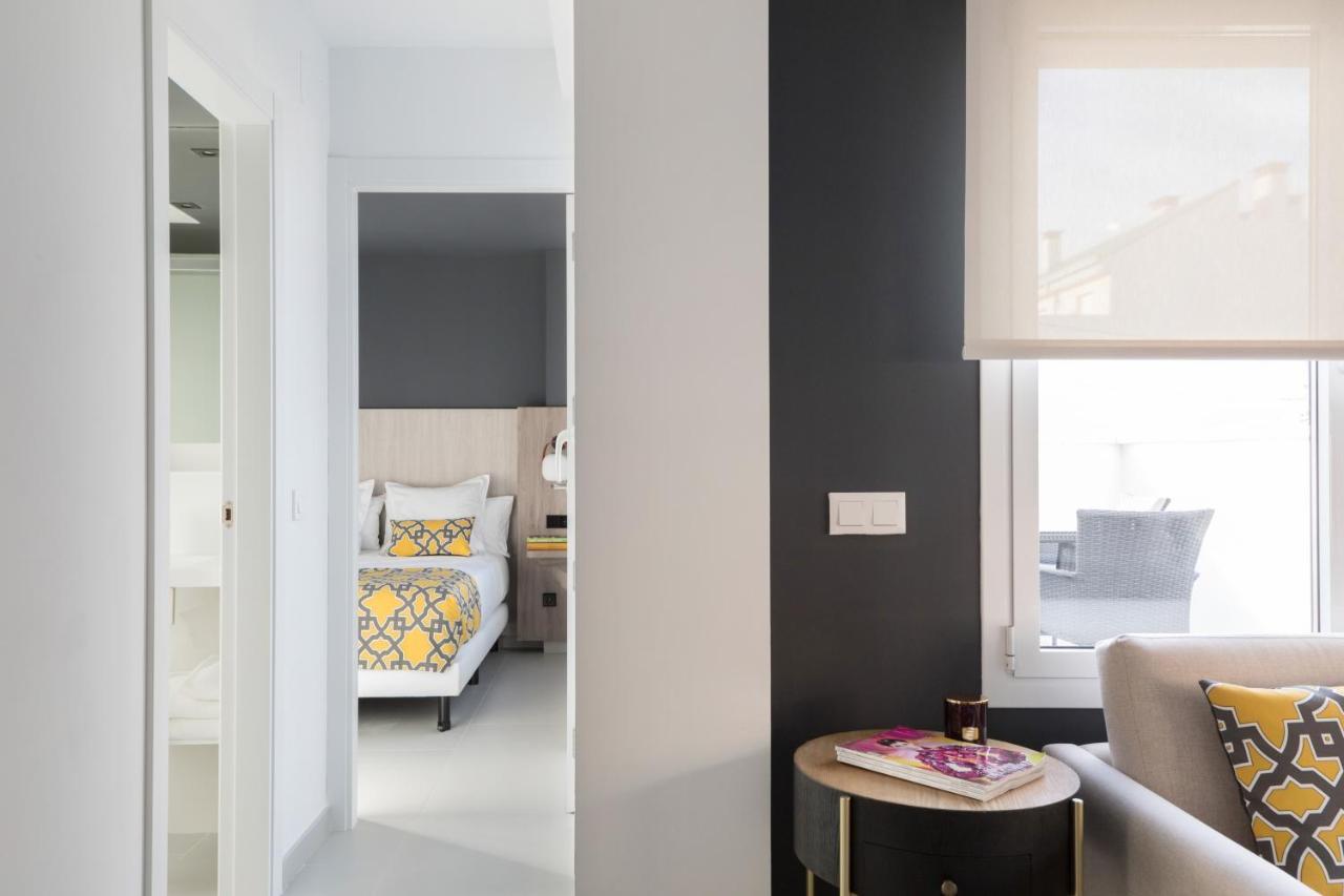 Apartamentos Las Torres Madrid Exteriör bild