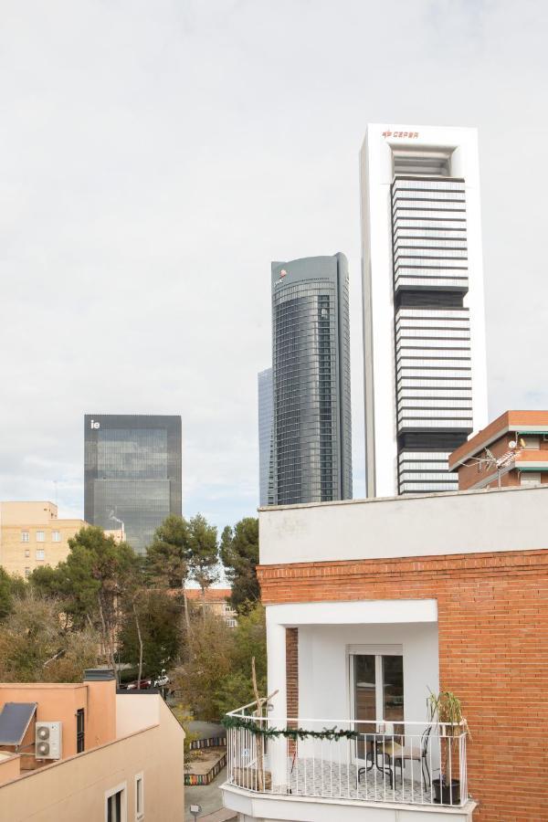 Apartamentos Las Torres Madrid Exteriör bild
