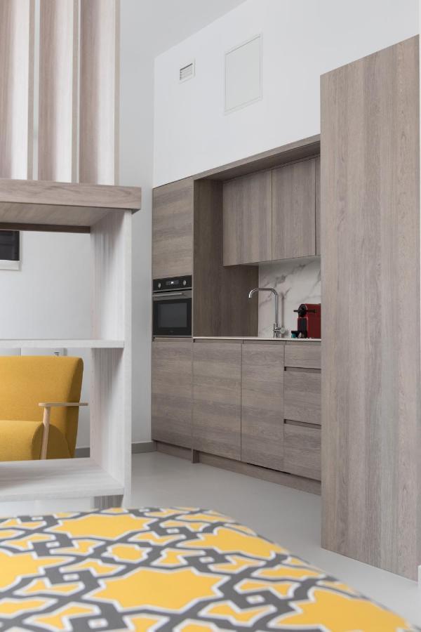 Apartamentos Las Torres Madrid Exteriör bild