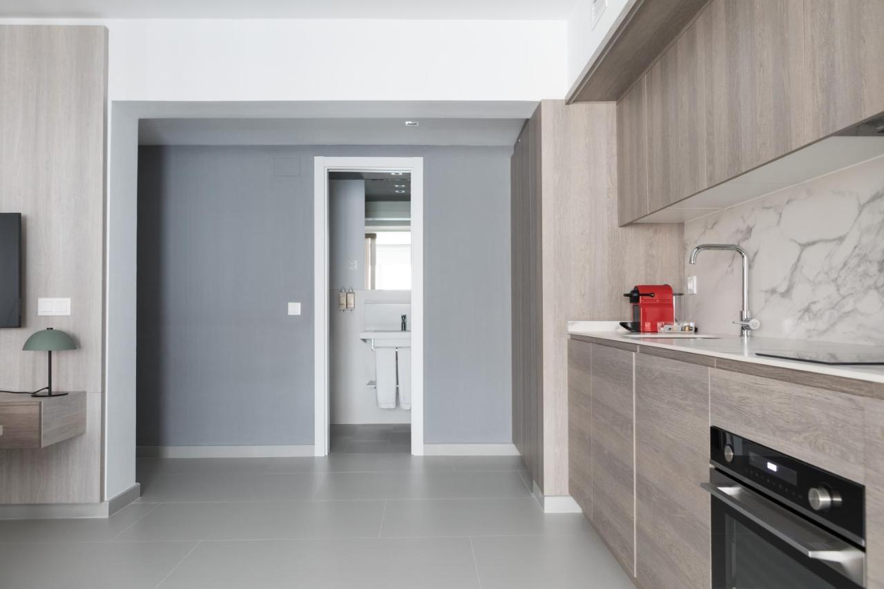 Apartamentos Las Torres Madrid Exteriör bild
