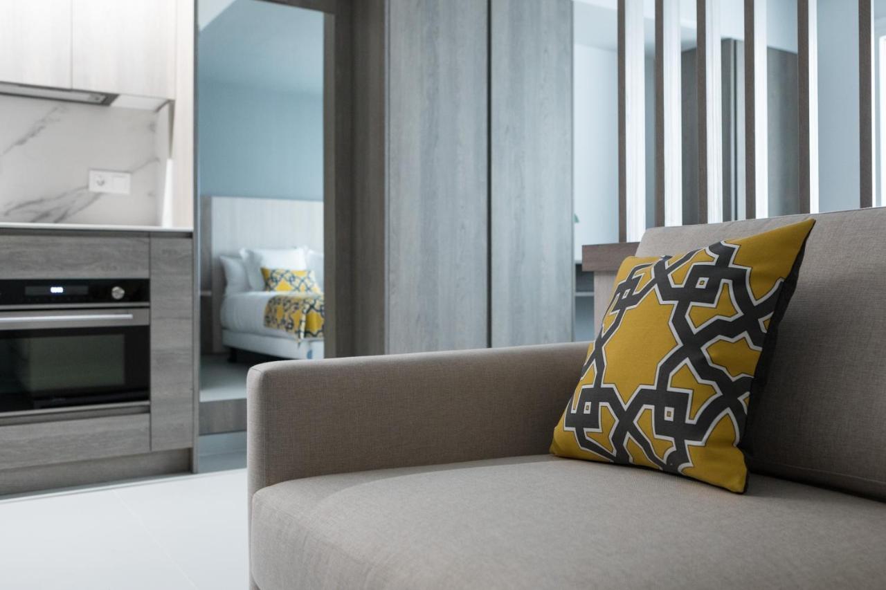 Apartamentos Las Torres Madrid Exteriör bild